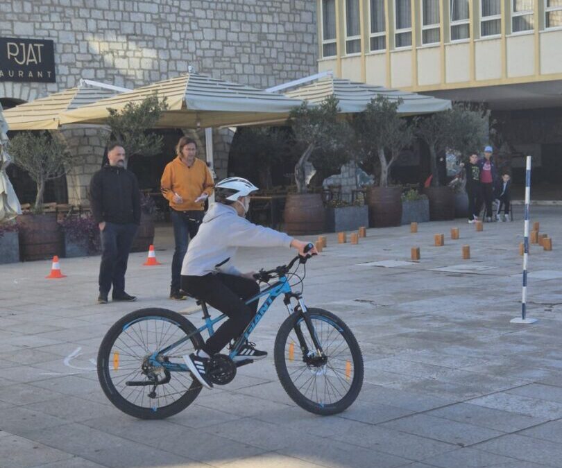 Natjecanje u spretnosti vožnje bicikla