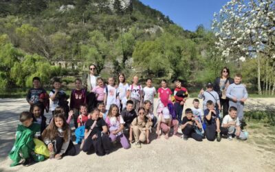 POZDRAV PROLJEĆU – 2. A I 2. B RAZRED